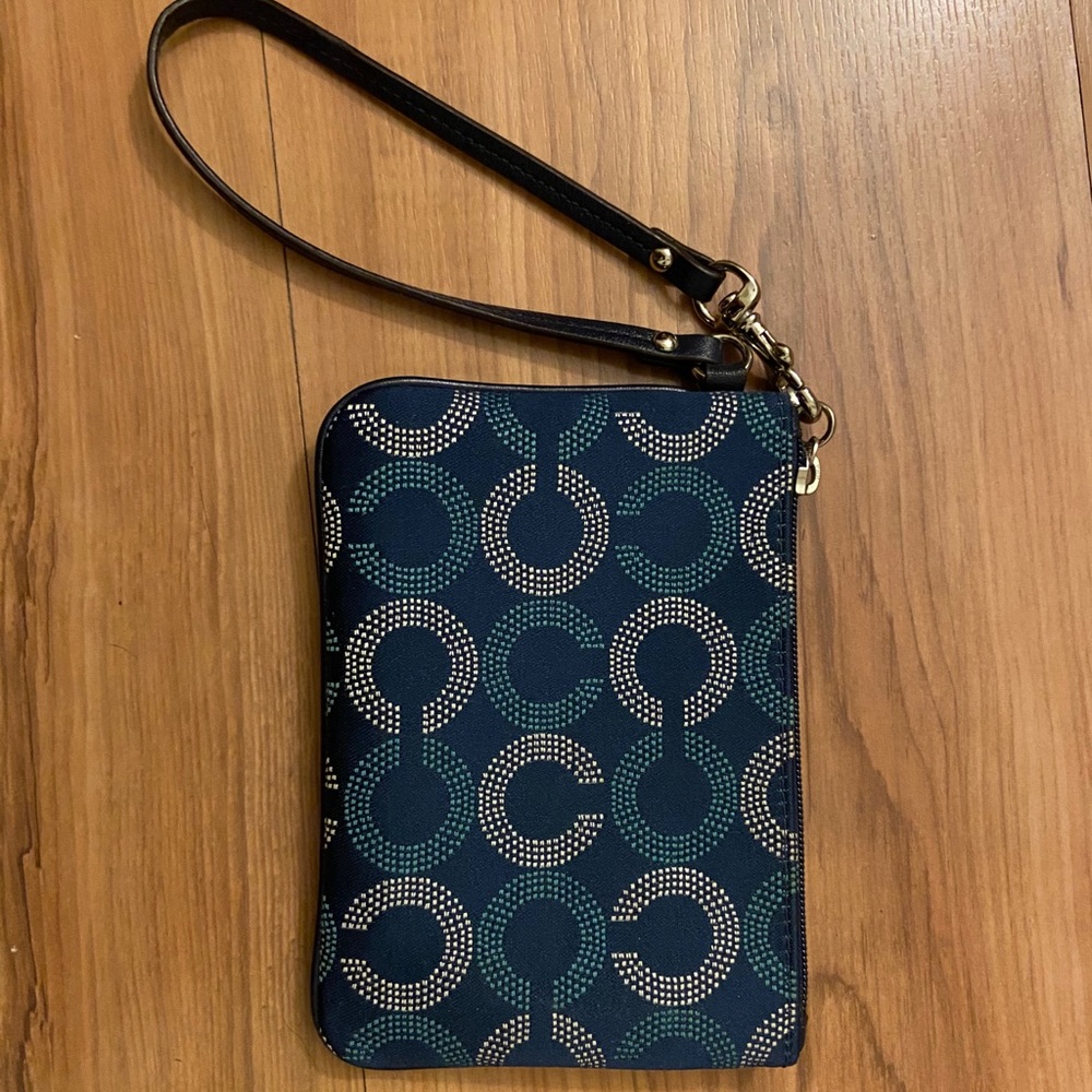 Coach Wristlet ASH DOT OP ART